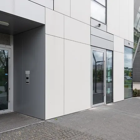 Flatbook - Yacht Park Apartmán