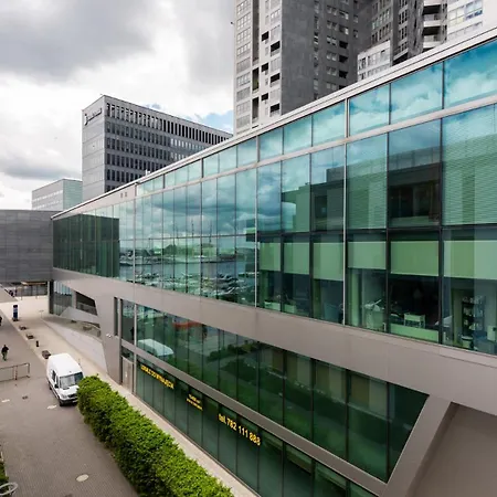 Flatbook - Yacht Park *