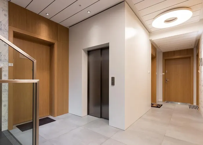 Apartment Flatbook - Yacht Park *